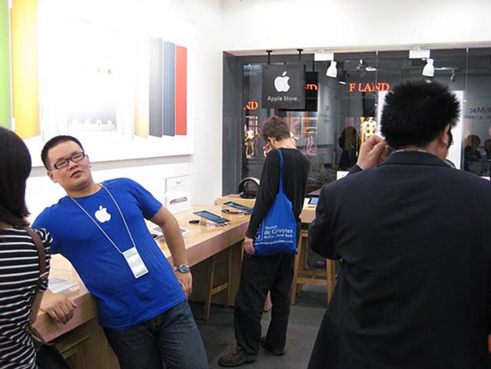 肉眼難以分辨！昆明驚現高仿Apple Store