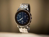 秒殺Apple Watch，Vector智能手表續(xù)航30天