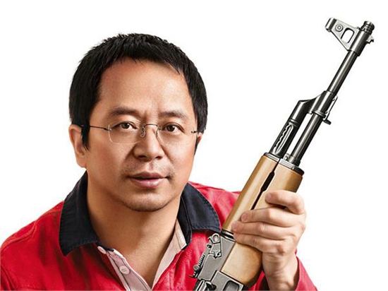 周鴻祎賣奔馳，做手機(jī)，360 AK47手機(jī)計(jì)劃8月上市