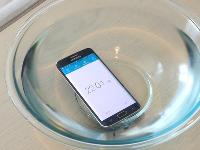視頻丨三星Galaxy S6 Edge竟能防水！