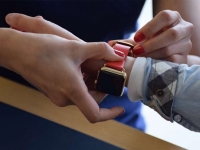 國(guó)內(nèi)近80%消費(fèi)者無(wú)意購(gòu)買(mǎi)Apple Watch