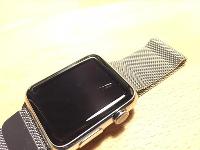 蘋(píng)果又陷“手表門(mén)”，Apple Watch易刮花