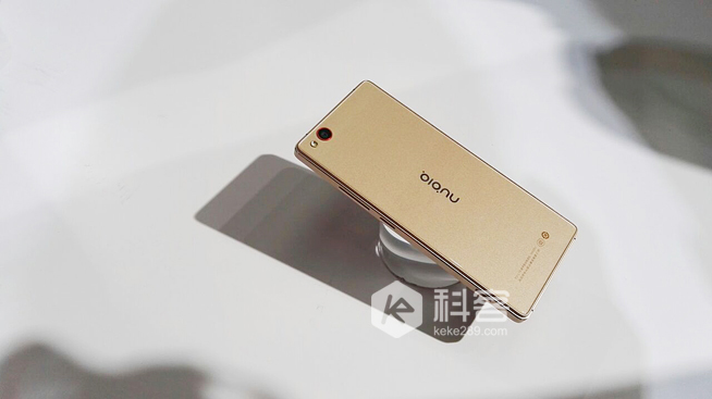 無邊框旗艦發(fā)布，nubia Z9現(xiàn)場實(shí)拍