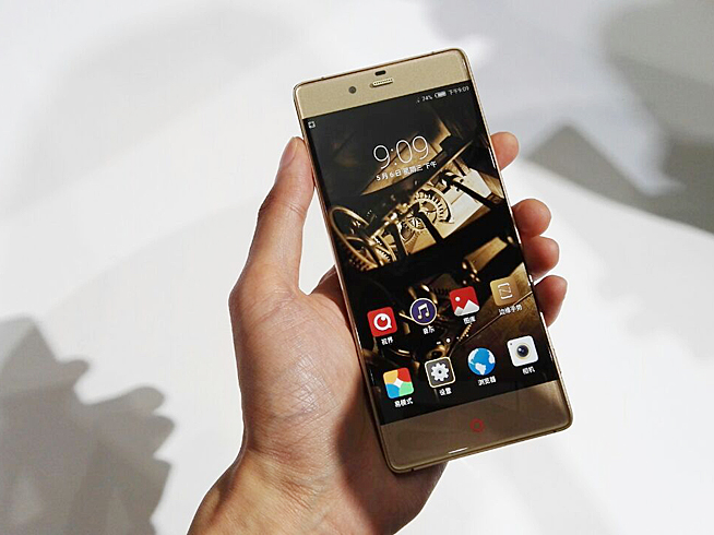 無邊框旗艦發(fā)布，nubia Z9現(xiàn)場實(shí)拍