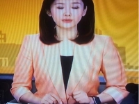 美女主播戴蘋果表售價(jià)曝光 央視：不禁止