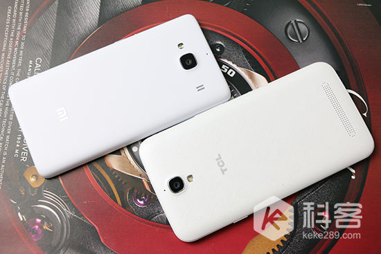599元最強之爭！TCL ono P620M對比紅米2A評測