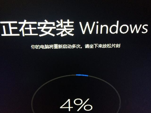 比更雷還更雷，蘋果VS微軟，誰才是語死早