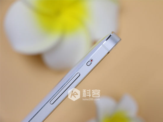 豈能小看無(wú)邊框？！樂(lè)視超級(jí)手機(jī)1體驗(yàn)評(píng)測(cè)