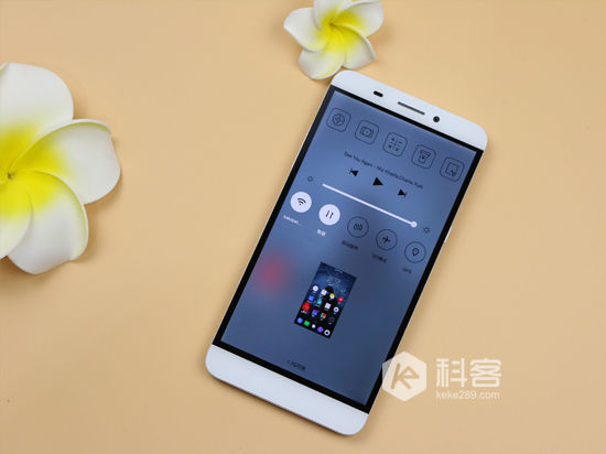 豈能小看無(wú)邊框？！樂(lè)視超級(jí)手機(jī)1體驗(yàn)評(píng)測(cè)