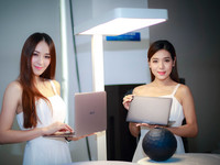 Surface3遇勁敵，華碩攜四款筆記本新品登陸