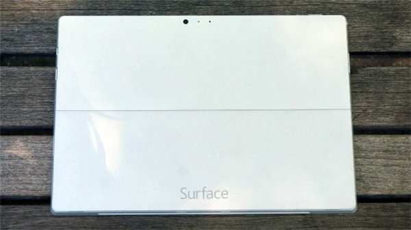 微軟Surface Pro 4要來(lái)了，目標(biāo)打倒蘋(píng)果