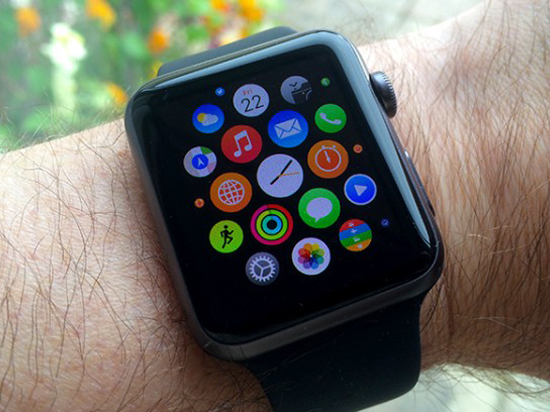 美國人都說貴！Apple Watch注定悲催收?qǐng)?/></p><p>　　此項(xiàng)調(diào)查似乎對(duì)蘋果公司來講似乎是個(gè)壞消息，在有消息顯示Apple Watch后續(xù)銷售疲軟。而大多數(shù)人又希望選擇相對(duì)較低價(jià)的智能手表，相比349美元起步的Apple Watch，性價(jià)比較高的Pebble 
Time以及摩托羅拉Moto 360是更為合理的選擇。</p><p>　　Park Associates的健康與移動(dòng)產(chǎn)品調(diào)查主管Jennifer Kent稱“智能手表中健身追蹤功能無疑是用戶使用率最高的，而音樂機(jī)天氣應(yīng)用也很受歡迎，消費(fèi)者也開始看重智能手表的多功能特點(diǎn)?！保╟nbeta，原標(biāo)題《Apple Watch對(duì)多數(shù)美國人來說太貴：100-250美元是合理價(jià)位》）</p>			
			
			<!---->
		    
                    <!-- 新聞詳情頁底部轉(zhuǎn)載/原文聲明 -->
                    <div   id=