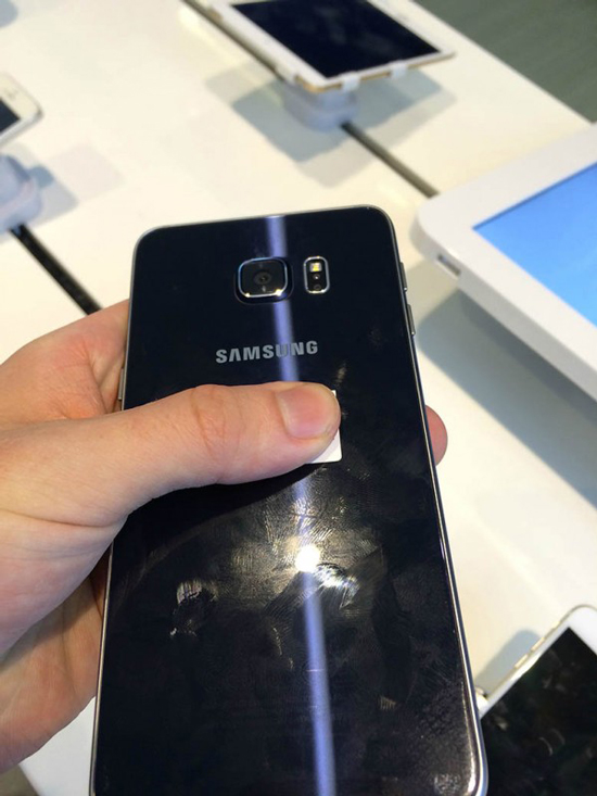 史上最猛真機(jī)照泄露！Galaxy Note 5被看光