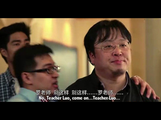 心疼！為做899元的堅(jiān)果手機(jī) 老羅自打臉n次