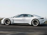 挑戰(zhàn)特斯拉Model S？保時(shí)捷發(fā)布Mission E