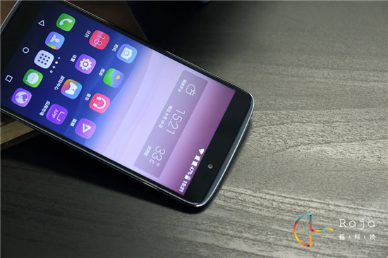 TCL idol3：正反都能通話的手機 真有必要嗎