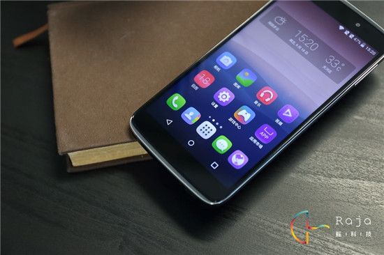 TCL idol3：正反都能通話的手機 真有必要嗎