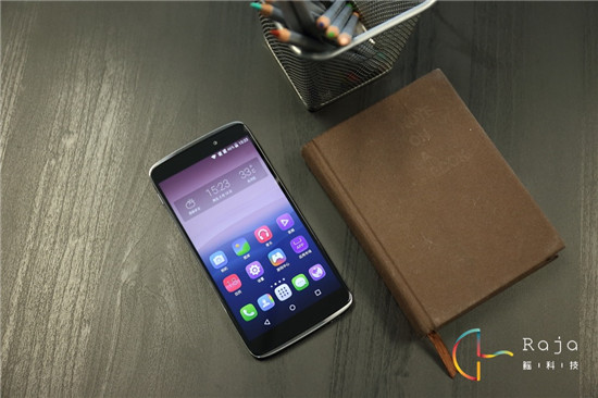 TCL idol3：正反都能通話的手機 真有必要嗎