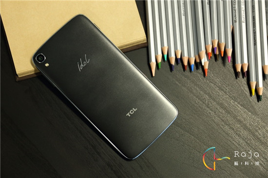 TCL idol3：正反都能通話的手機 真有必要嗎
