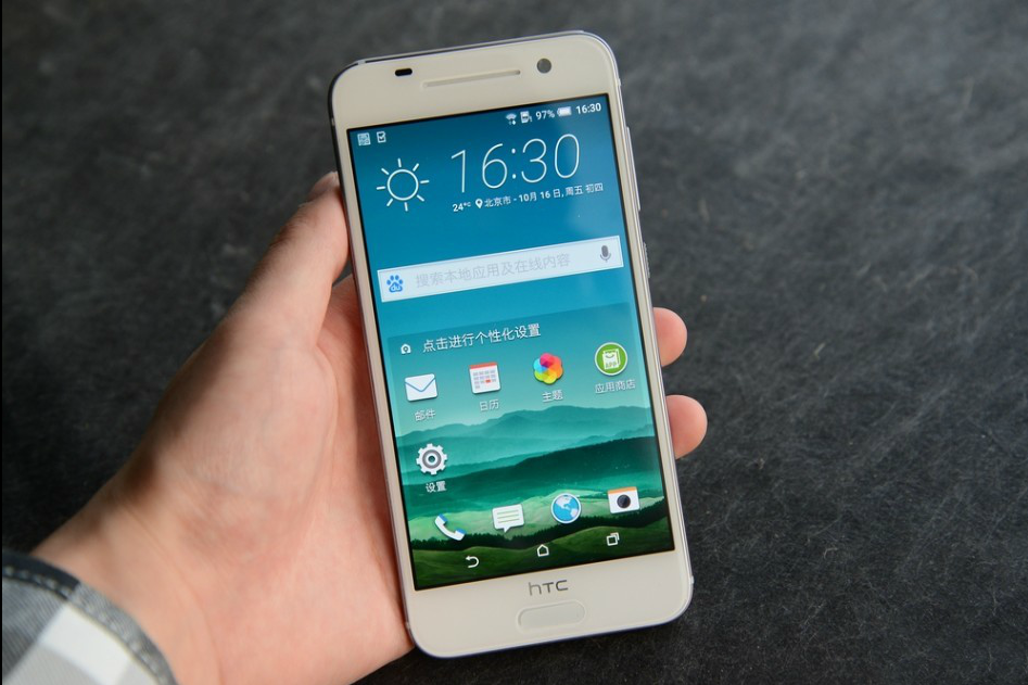 HTC One A9發(fā)布，真的能完爆iPhone嗎？