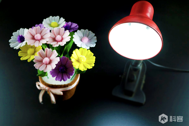 給生活加點(diǎn)色彩，AddLight智能蘑菇燈體驗(yàn)