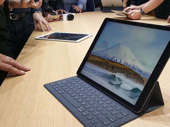 iPad Pro真的難用？加了鍵盤之后呢？