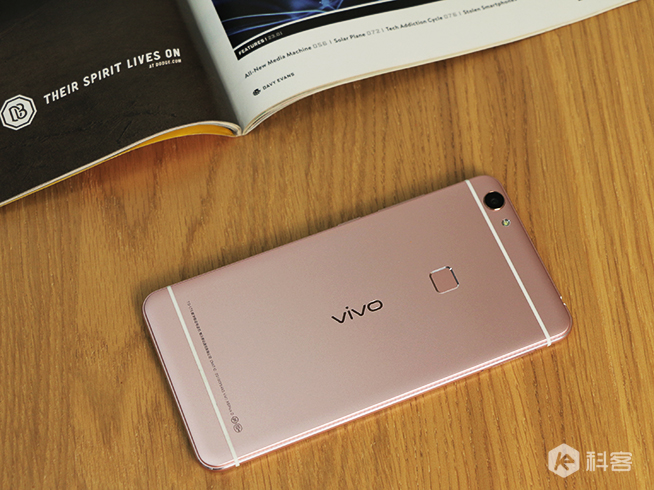 聽歌掃街都可以有 vivo X6 Plus體驗(yàn)評測