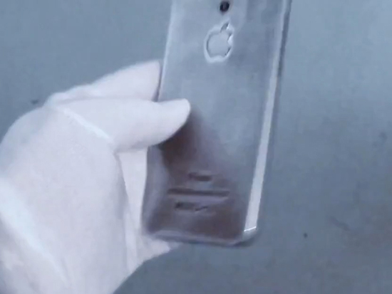 視頻：蘋(píng)果工廠偷拍iPhone 7真機(jī)，Home鍵真沒(méi)了