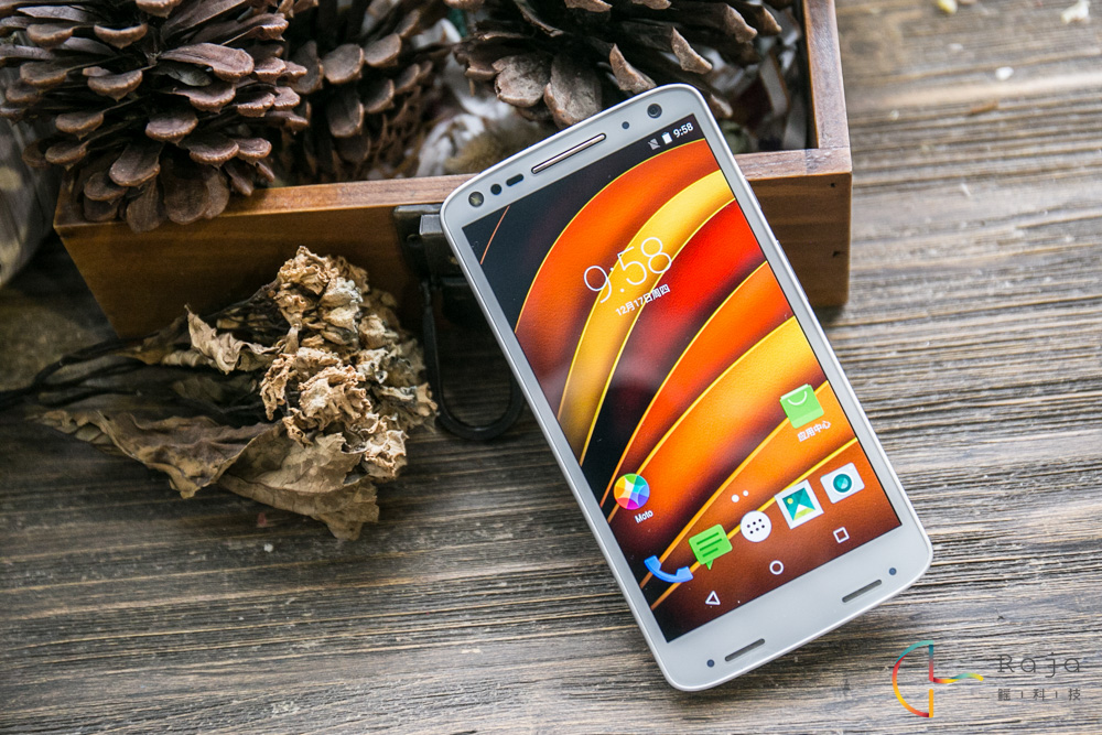 Moto X 極圖賞：千變?nèi)f化的沙場戰(zhàn)士