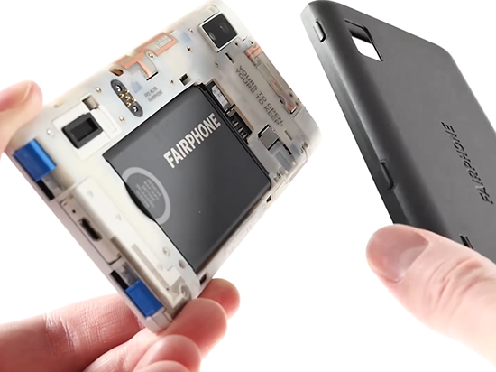 視頻：模塊手機(jī)Fairphone 2體驗(yàn)：系統(tǒng)流暢但樣子很丑
