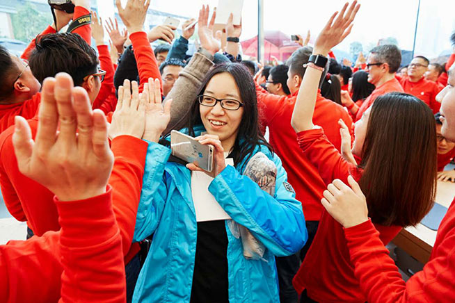 視頻：Apple Store開業(yè) 廣州果粉到底有多high