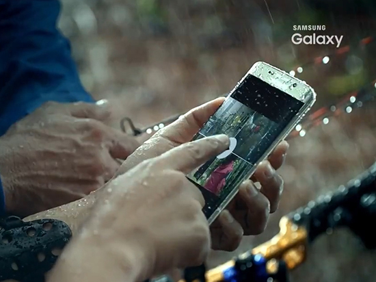 視頻：三星新廣告暗示Galaxy S7會(huì)有防水機(jī)身？
