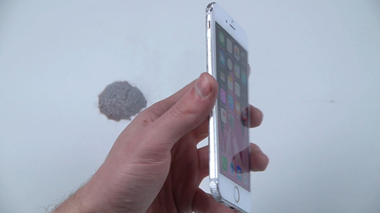 視頻：屌炸天！真果粉居然自己改造了一臺iPhone 7