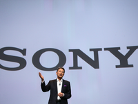 Z系列被取代 索尼全新Xperia X能守護姨夫的微笑？