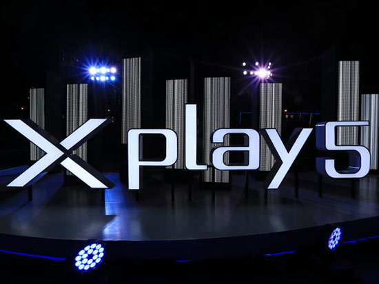 曲面屏6G內存，vivo Xplay5發(fā)布3698元起