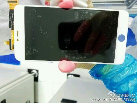 追隨蘋果？疑似錘子T3指紋識別曝光