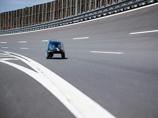 極致高效！這款電動(dòng)汽車比特斯拉省油百倍