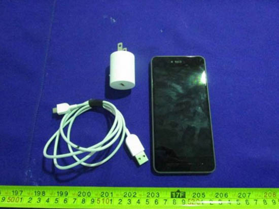 殺入美國市場？錘子手機T2通過當?shù)卣J證