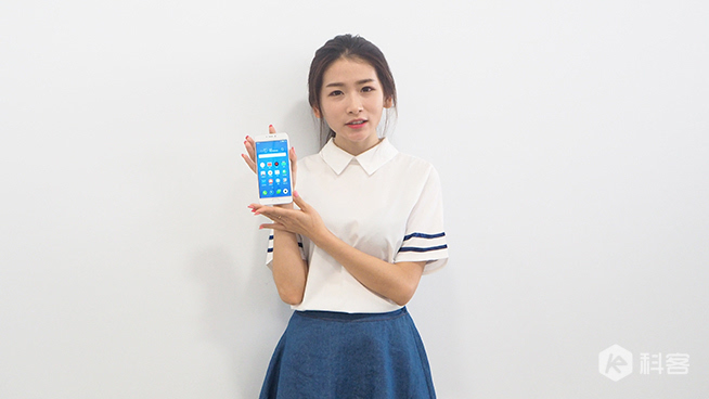 魅藍(lán)note3真機(jī)圖賞+麻豆靚圖來襲！