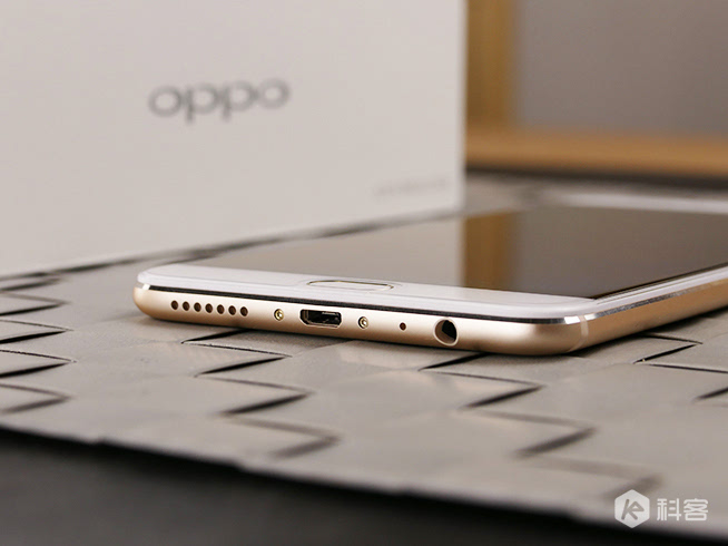 6英寸自拍大器！OPPO R9 Plus上手體驗(yàn)