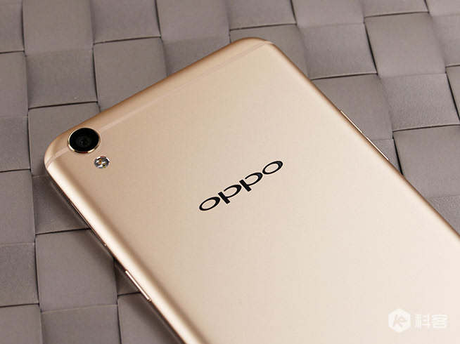 6英寸自拍大器！OPPO R9 Plus上手體驗(yàn)