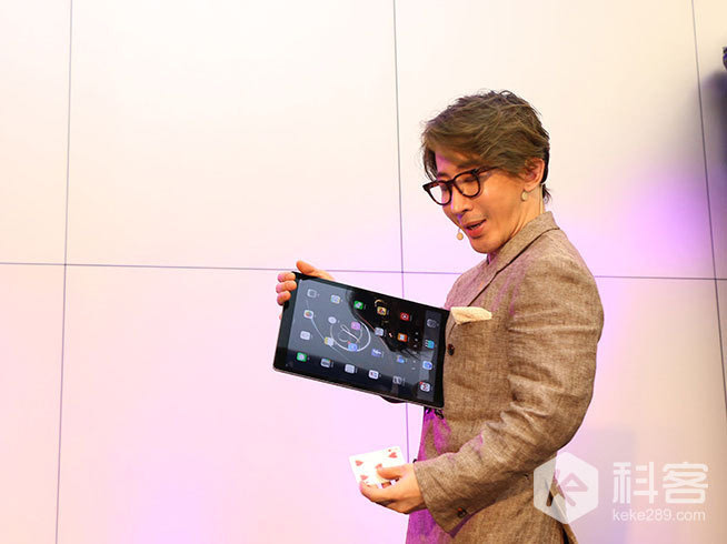 劉謙推薦魔術(shù)app，自曝是果粉金庸粉
