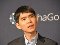 李世石遺憾戰(zhàn)敗AlphaGo，但能吸取到更多東西