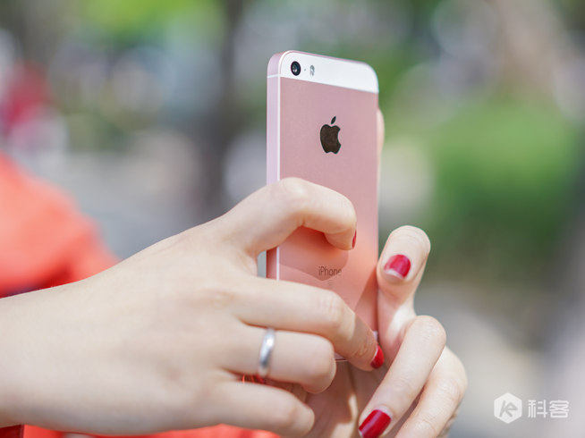 iPhone SE三周體驗(yàn)：不好意思，或許我之前小瞧你了