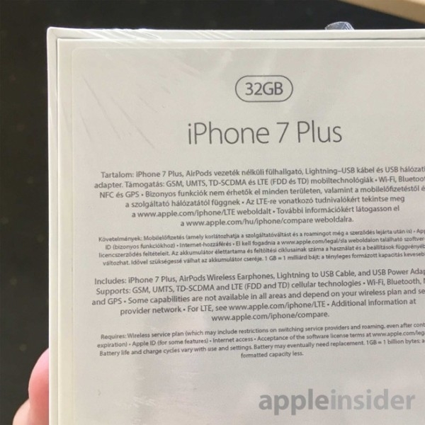 iPhone 7 Plus包裝盒曝光：附贈(zèng)無(wú)線耳機(jī)？