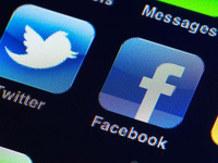 謠言太多？Facebook和Twitter打擊假新聞