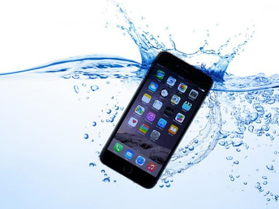 iPhone 7防水很厲害？勸你還是小心點(diǎn)