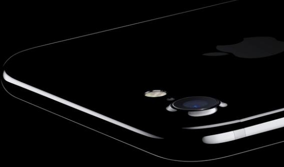 亮黑iPhone 7難搶到的原因：造10臺要扔掉4臺