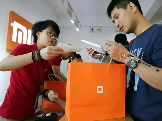 科客晚報：iPhone 7全球首炸，黑莓手機再見了