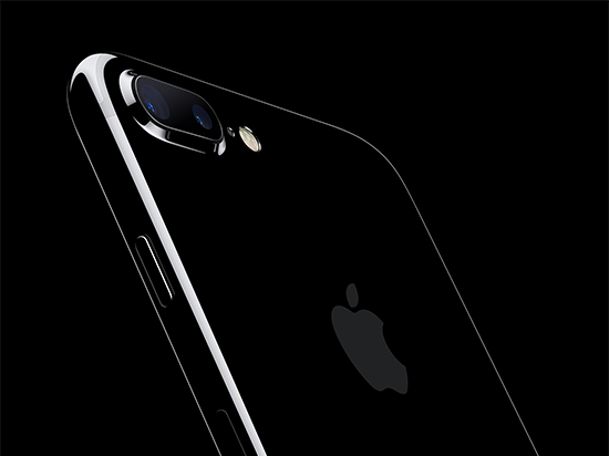 用久了會(huì)懷孕？網(wǎng)友iPhone 7 Plus電池把屏幕給撐爆了